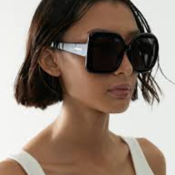 Jacquemus CARRE ROND JAC/10 C3 Geometric Sunglasses - Yellow - Picture 8 of 12